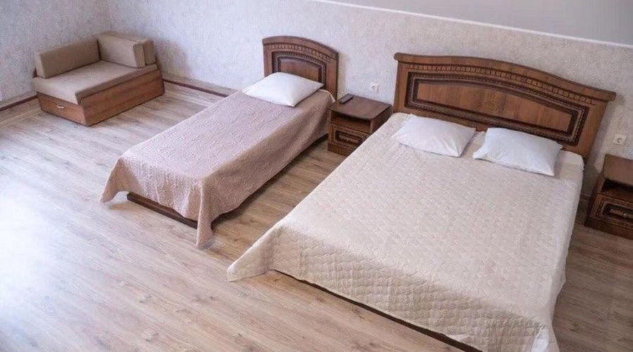 Номер 4-местный 3 этаж мансарда